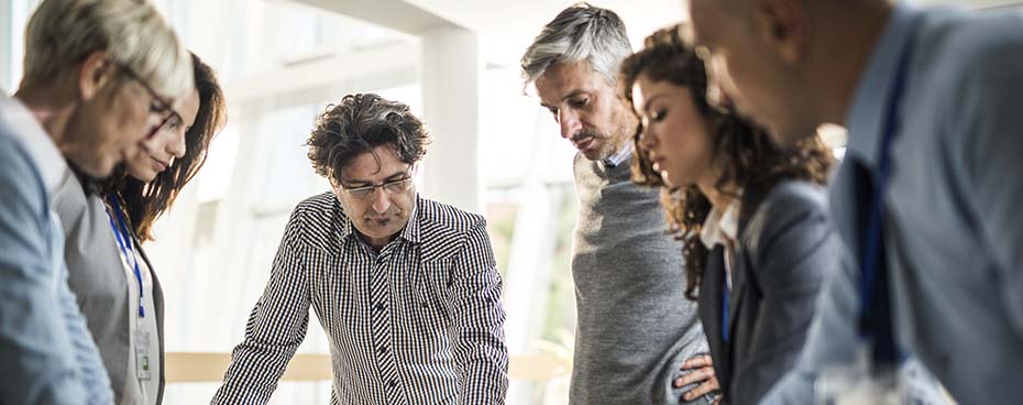 Zelfsturende teams Zelfsturende teams