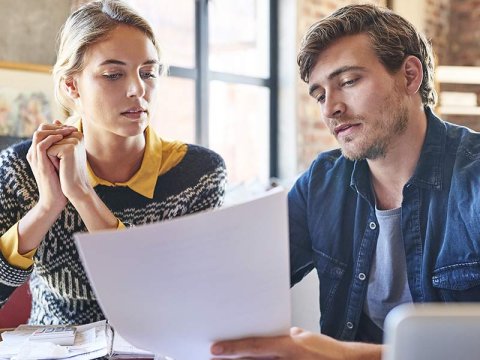 Wat betekent vrij op naam?