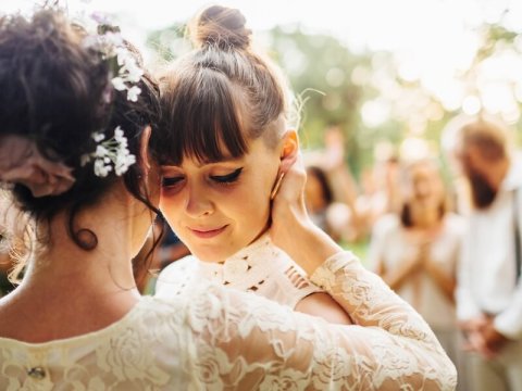 Van trouwringen tot huwelijksreis: wat kost trouwen?